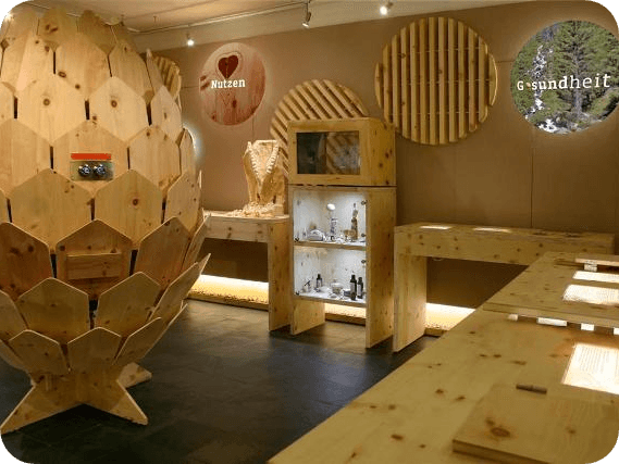 Nationalpark-Ausstellung "Erlebnis Zirbe"