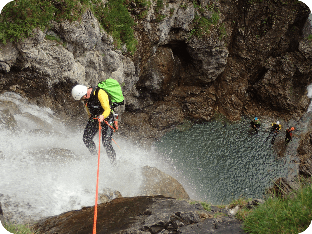 Canyoning-Adventure-Tour